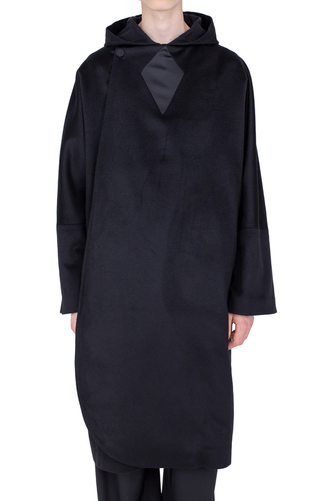 MUNNO HOODED COAT - OBSIDIAN BLACK