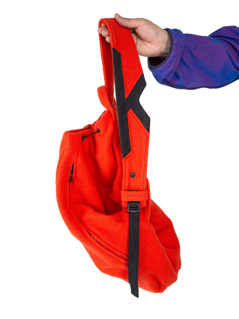 SOLO CROSSBODY BAG TANGERINE / CHARCOAL